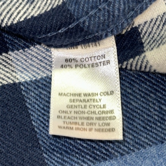 Field & Stream Women’s Flannel BlueCream Plaid Button-down CottonPolyester Top - Picture 7 of 7